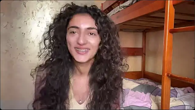 Snapshot of ShantiLeavitt chatting on 18, 7, 2026 ShantiLeavitt online show from 18, 7, 2026