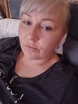 CrystalWhite077 online show from 11, 7, 2026