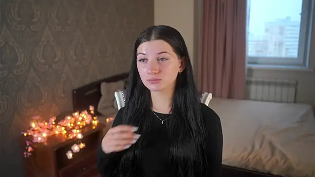 Snapshot of LatoriaCriscuolo chatting on 15, 7, 2026 LatoriaCriscuolo online show from 15, 7, 2026