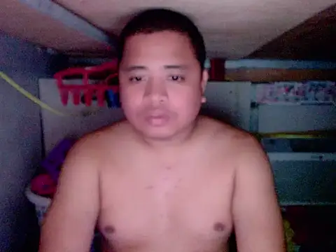 Snapshot of UnisexForYou chatting on 12, 7, 2026 UnisexForYou online show from 12, 7, 2026