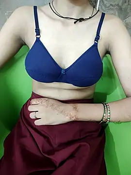 Snapshot of CHHAHT_3 chatting on 13, 7, 2026 CHHAHT 3 online show from 13, 7, 2026