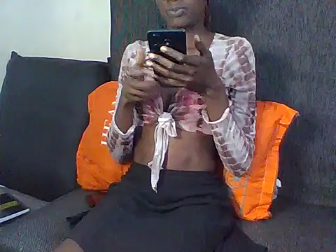 Snapshot of LunaAdut chatting on 3, 8, 2026 LunaAdut online show from 3, 8, 2026