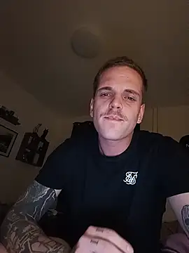 Snapshot of Davidoffcoolbigdick chatting on 13, 7, 2026 Davidoffcoolbigdick online show from 13, 7, 2026