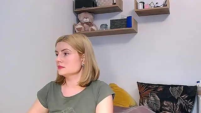 Snapshot of alisenties chatting on 1, 10, 2025 alisenties online show from 1, 10, 2025