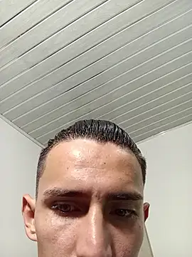 Juan felipe  online show from 31, 7, 2026