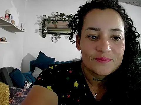 Snapshot of Vanezasexy chatting on 17, 7, 2026 Vanezasexy online show from 17, 7, 2026