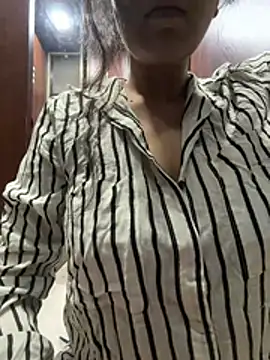 Snapshot of Tanya-love chatting on 21, 7, 2026 Tanya-love online show from 21, 7, 2026