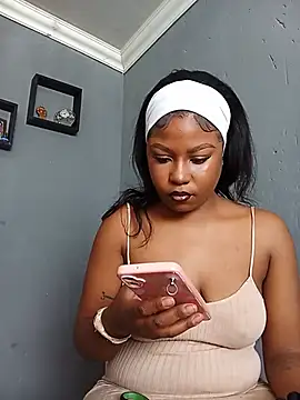 P1nk Paige online show from 24, 7, 2026