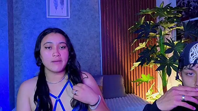 Snapshot of Emmaytonny chatting on 23, 7, 2026 Emmaytonny online show from 23, 7, 2026