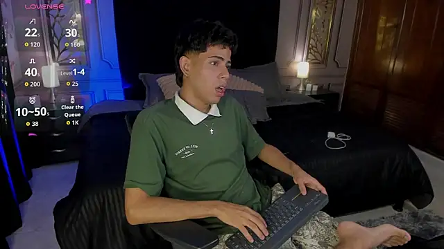 Lucas West  online show from 27, 7, 2026