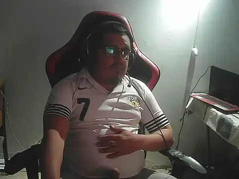 CapitanFalcom online show from 21, 11, 2025