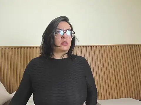 Snapshot of Aria_Aura chatting on 30, 7, 2026 Aria Aura online show from 30, 7, 2026