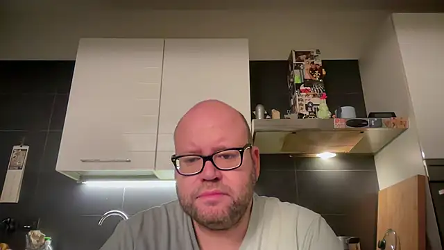 Snapshot of theitalianbear chatting on 3, 12, 2024 theitalianbear online show from 3, 12, 2024
