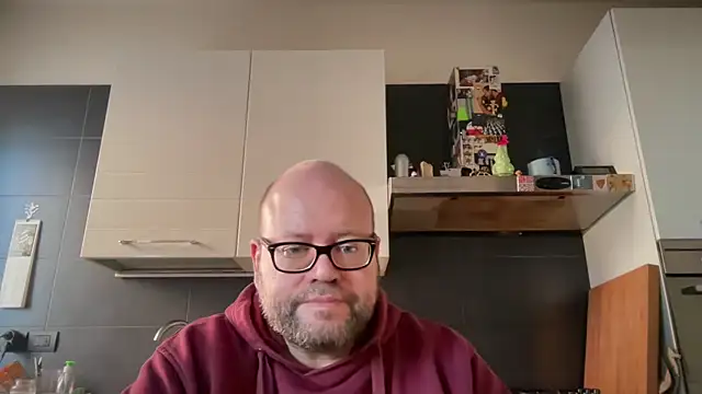 Snapshot of theitalianbear chatting on 9, 12, 2024 theitalianbear online show from 9, 12, 2024