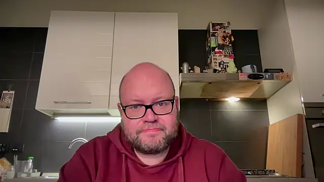 Snapshot of theitalianbear chatting on 10, 12, 2024 theitalianbear online show from 10, 12, 2024