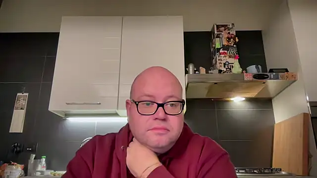 Snapshot of theitalianbear chatting on 20, 12, 2024 theitalianbear online show from 20, 12, 2024
