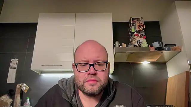 Snapshot of theitalianbear chatting on 8, 1, 2025 theitalianbear online show from 8, 1, 2025