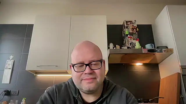 Snapshot of theitalianbear chatting on 14, 1, 2025 theitalianbear online show from 14, 1, 2025