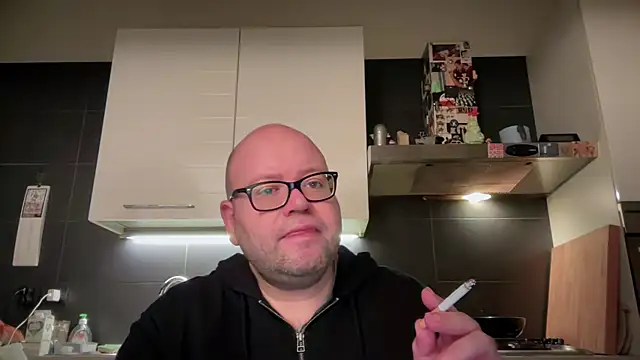Snapshot of theitalianbear chatting on 6, 2, 2025 theitalianbear online show from 6, 2, 2025