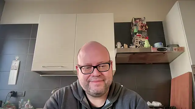 Snapshot of theitalianbear chatting on 10, 2, 2025 theitalianbear online show from 10, 2, 2025