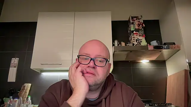 Snapshot of theitalianbear chatting on 27, 2, 2025 theitalianbear online show from 27, 2, 2025
