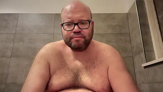 Snapshot of theitalianbear chatting on 21, 9, 2025 theitalianbear online show from 21, 9, 2025
