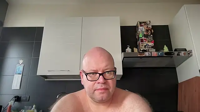 theitalianbear online show from 20, 7, 2026