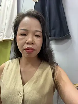 yiyi mama online show from 29, 7, 2026