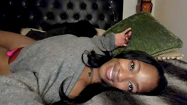 Snapshot of nicolesolace chatting on 30, 12, 2024 nicolesolace online show from 30, 12, 2024