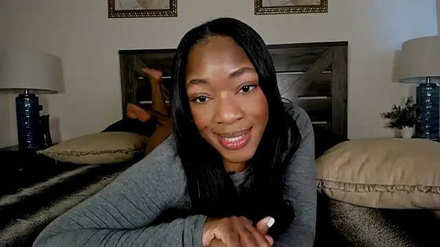 nicolesolace online show from 16, 4, 2026