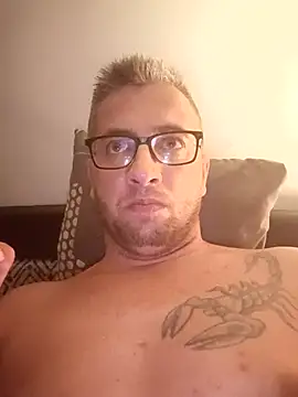 Snapshot of jonass2991 chatting on 3, 8, 2026 jonass2991 online show from 3, 8, 2026