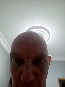 TheRealHunkyy online show from 3, 8, 2026