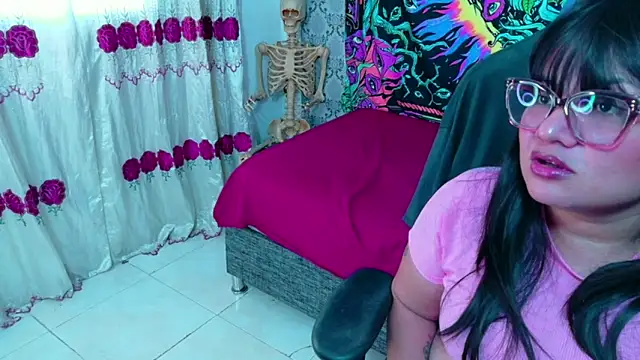 Anyka Terra online show from 5, 8, 2026