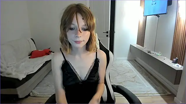 Snapshot of miss_mollysally chatting on 7, 8, 2026 miss mollysally online show from 7, 8, 2026