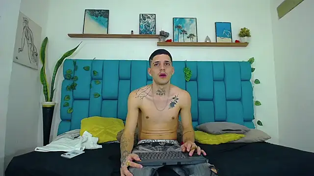 MaxHornyLatin online show from 7, 8, 2026