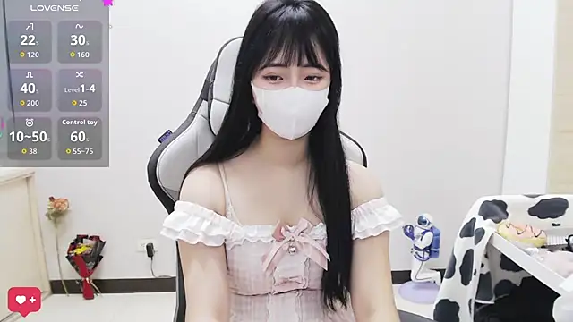 Nina 777  online show from 9, 8, 2026