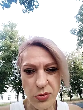 JessieDens online show from 7, 8, 2026
