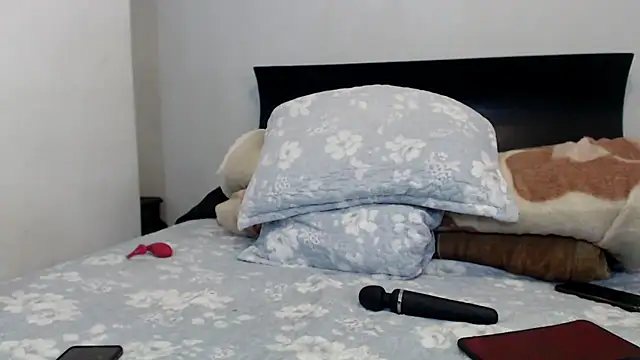 leanna23 online show from 20, 2, 2025