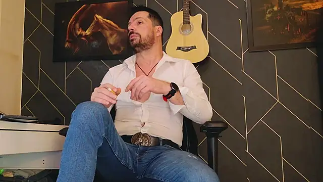 Snapshot of ChrisKox chatting on 2, 2, 2025 ChrisKox online show from 2, 2, 2025