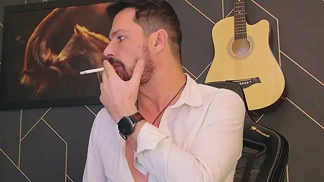 Snapshot of ChrisKox chatting on 2, 2, 2025 ChrisKox online show from 2, 2, 2025