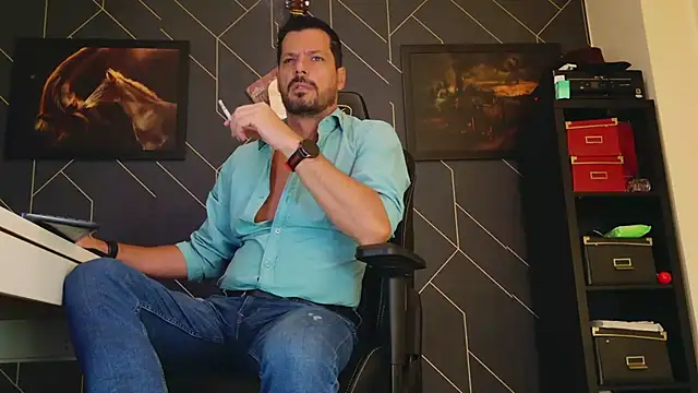 Snapshot of ChrisKox chatting on 18, 3, 2025 ChrisKox online show from 18, 3, 2025