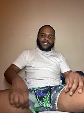 Snapshot of BigHunchoDick chatting on 24, 2, 2025 BigHunchoDick online show from 24, 2, 2025