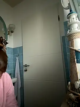 Snapshot of BootyLola chatting on 23, 10, 2025 BootyLola online show from 23, 10, 2025