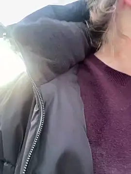 Snapshot of BootyLola chatting on 12, 11, 2025 BootyLola online show from 12, 11, 2025