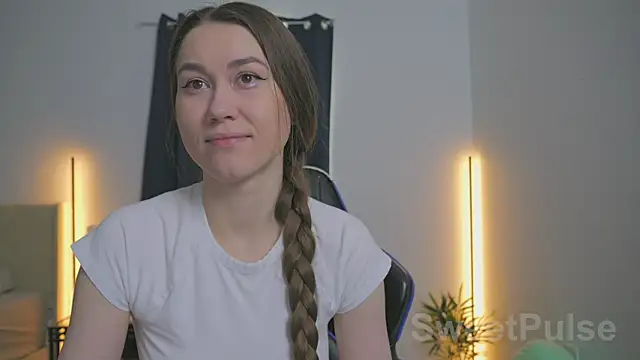 SweetPulse online show from 5, 12, 2025