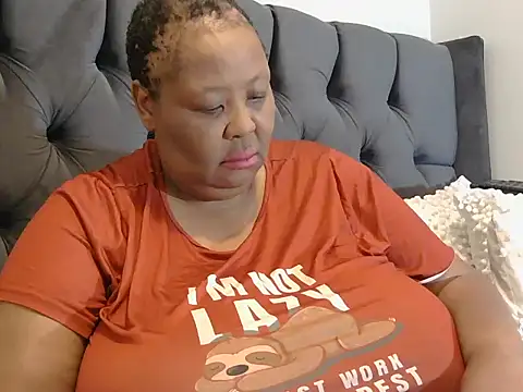 Snapshot of nancy111 chatting on 4, 11, 2025 nancy111 online show from 4, 11, 2025