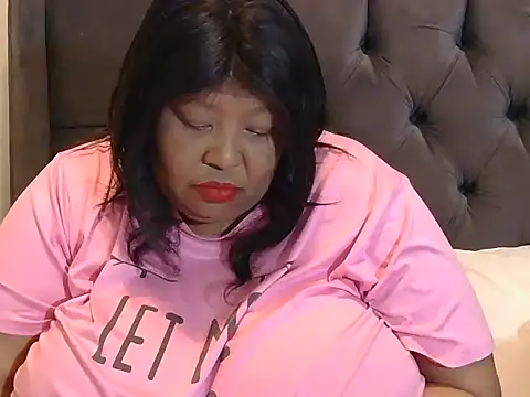 Snapshot of nancy111 chatting on 24, 2, 2026 nancy111 online show from 24, 2, 2026