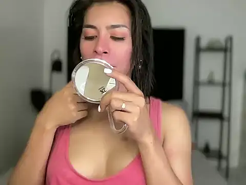 Snapshot of your_bianca69 chatting on 4, 3, 2025 your bianca69 online show from 4, 3, 2025