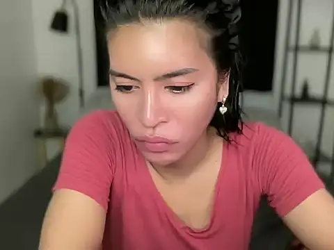 Snapshot of your_bianca69 chatting on 24, 11, 2025 your bianca69 online show from 24, 11, 2025