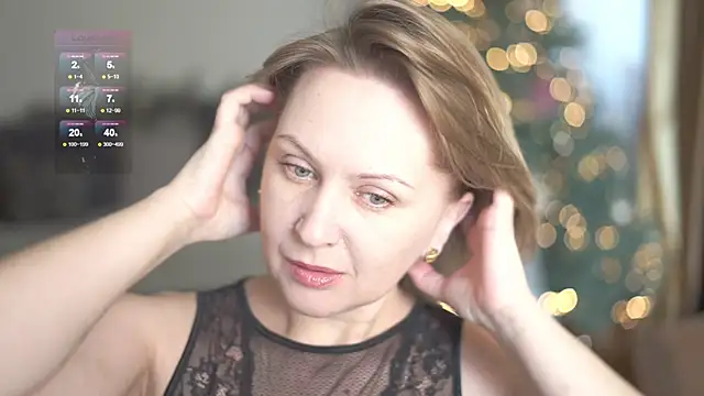 Snapshot of LitleSun chatting on 11, 1, 2025 LitleSun online show from 11, 1, 2025